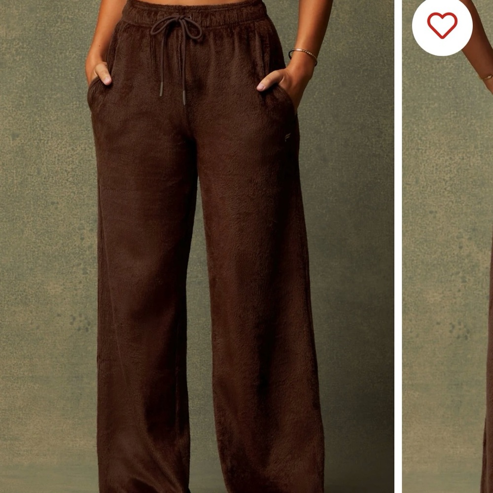 Wide leg pants